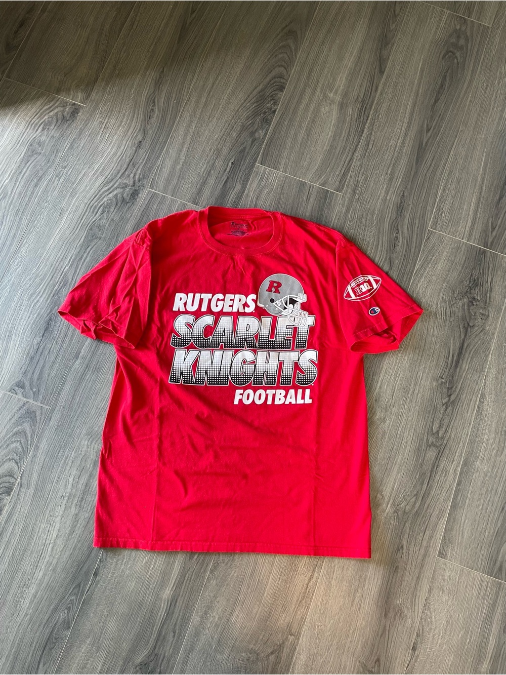 Red Rutgers University Scarlet Knights Football t-shirt Men’s size large Vintage
